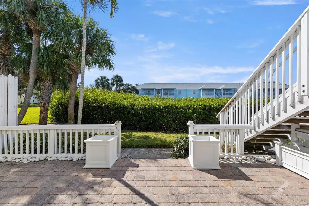 4985 Cobia Drive SE St Petersburg FL 33705