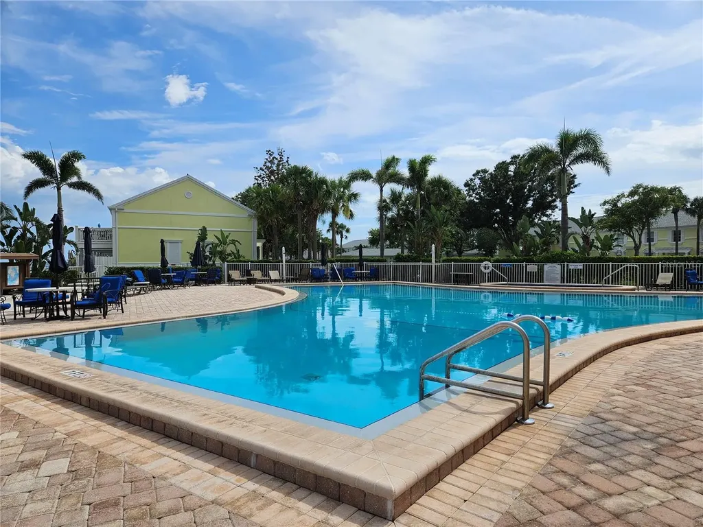 4985 Cobia Drive SE St Petersburg FL 33705