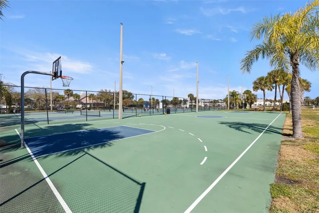 4985 Cobia Drive SE St Petersburg FL 33705
