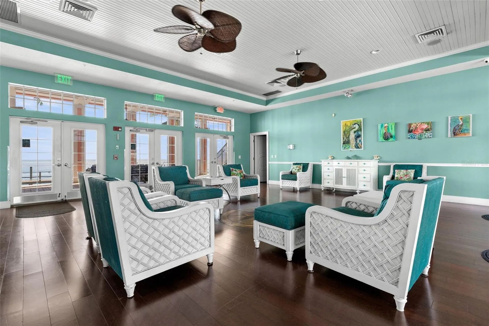 4985 Cobia Drive SE St Petersburg FL 33705