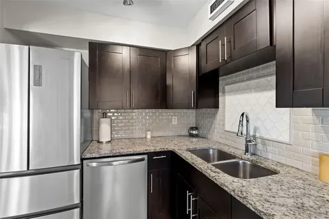 4985 Cobia Drive SE St Petersburg FL 33705