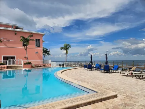 4985 Cobia Drive SE St Petersburg FL 33705