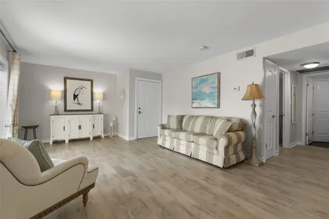 4985 Cobia Drive SE St Petersburg FL 33705