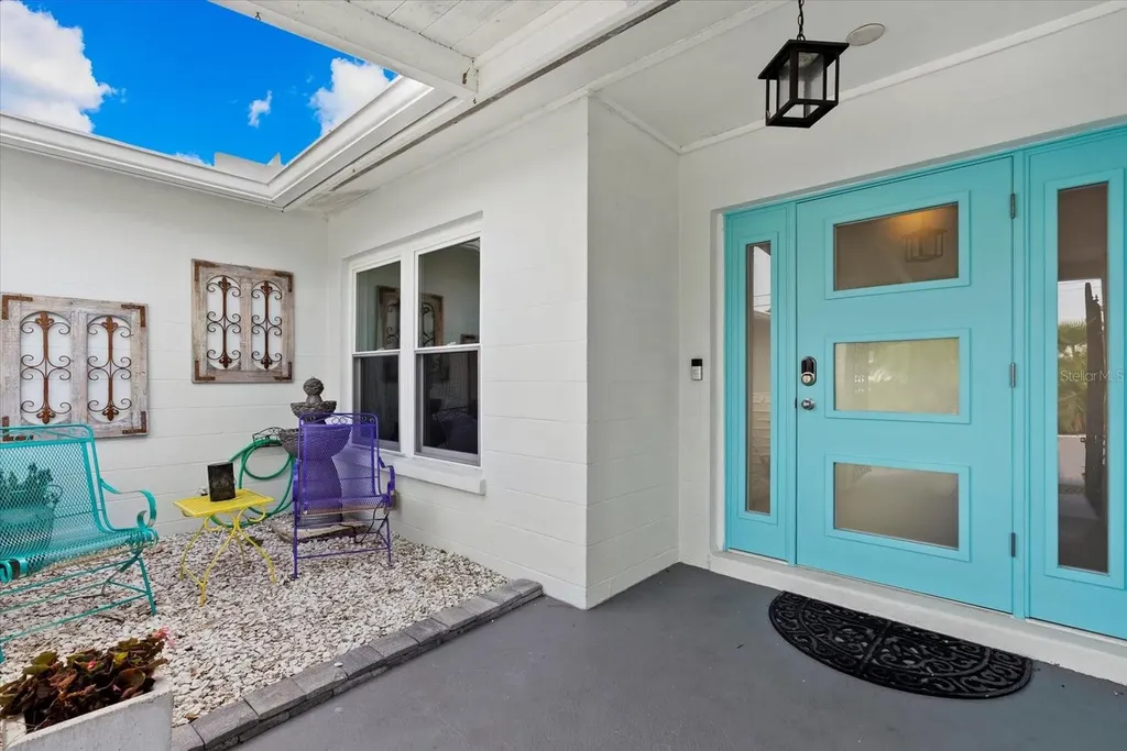 538 Magellan Drive Sarasota FL 34243