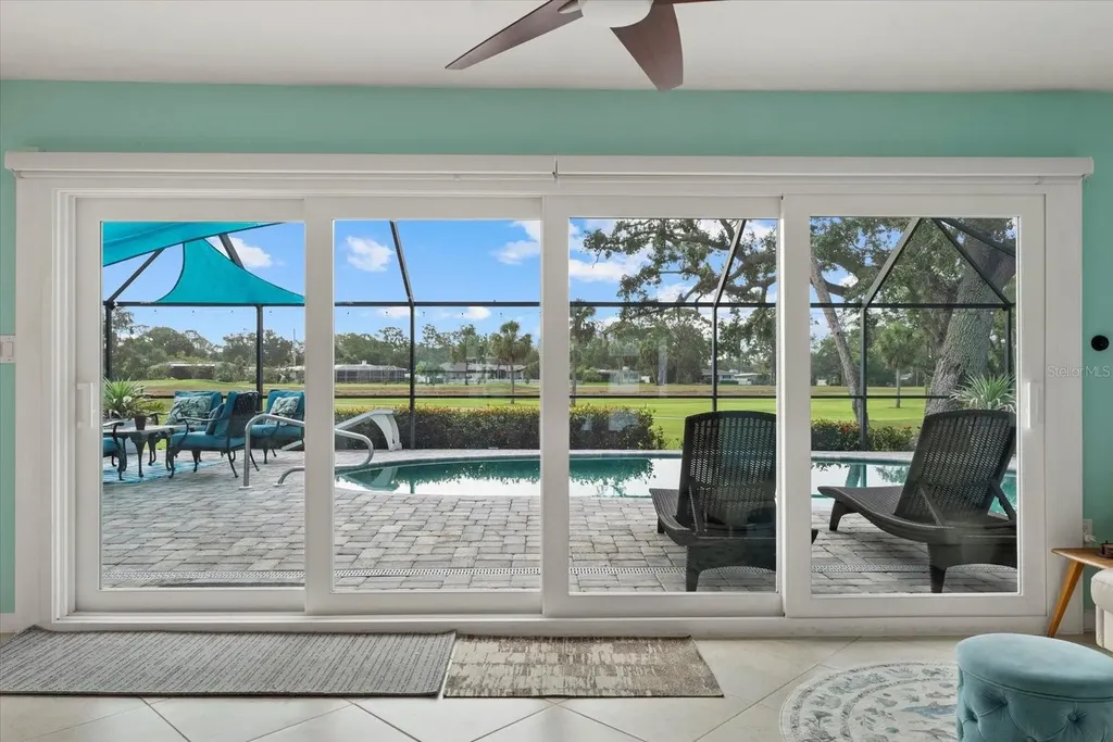 538 Magellan Drive Sarasota FL 34243