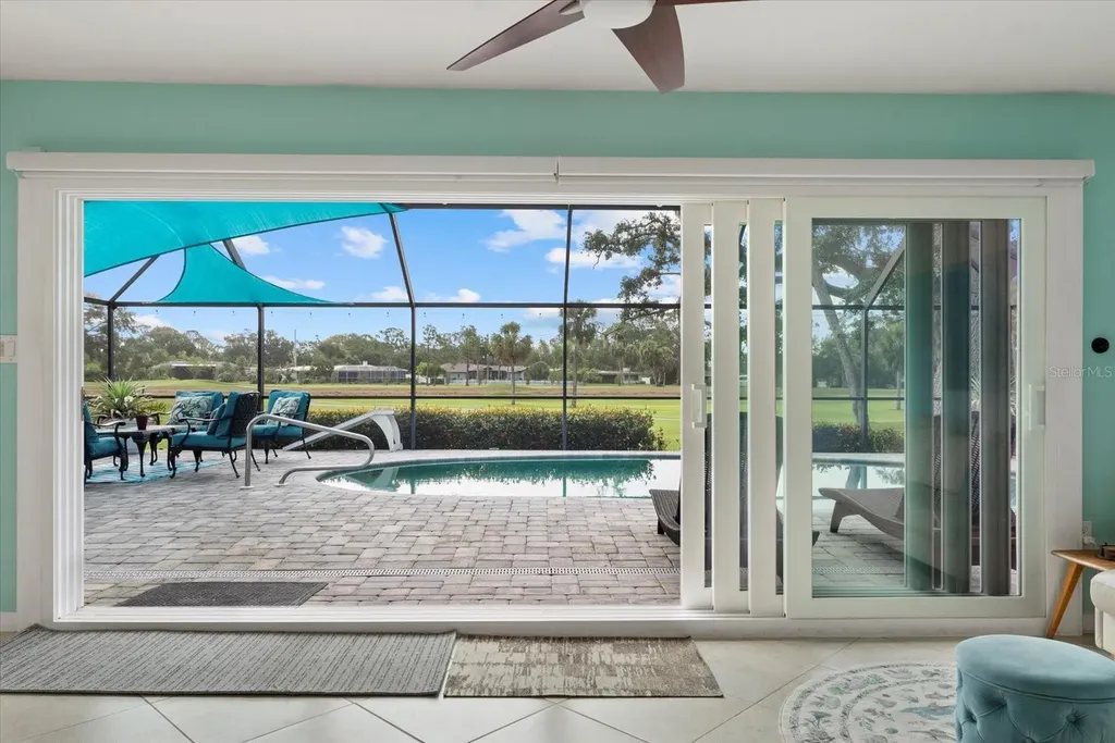 538 Magellan Drive Sarasota FL 34243