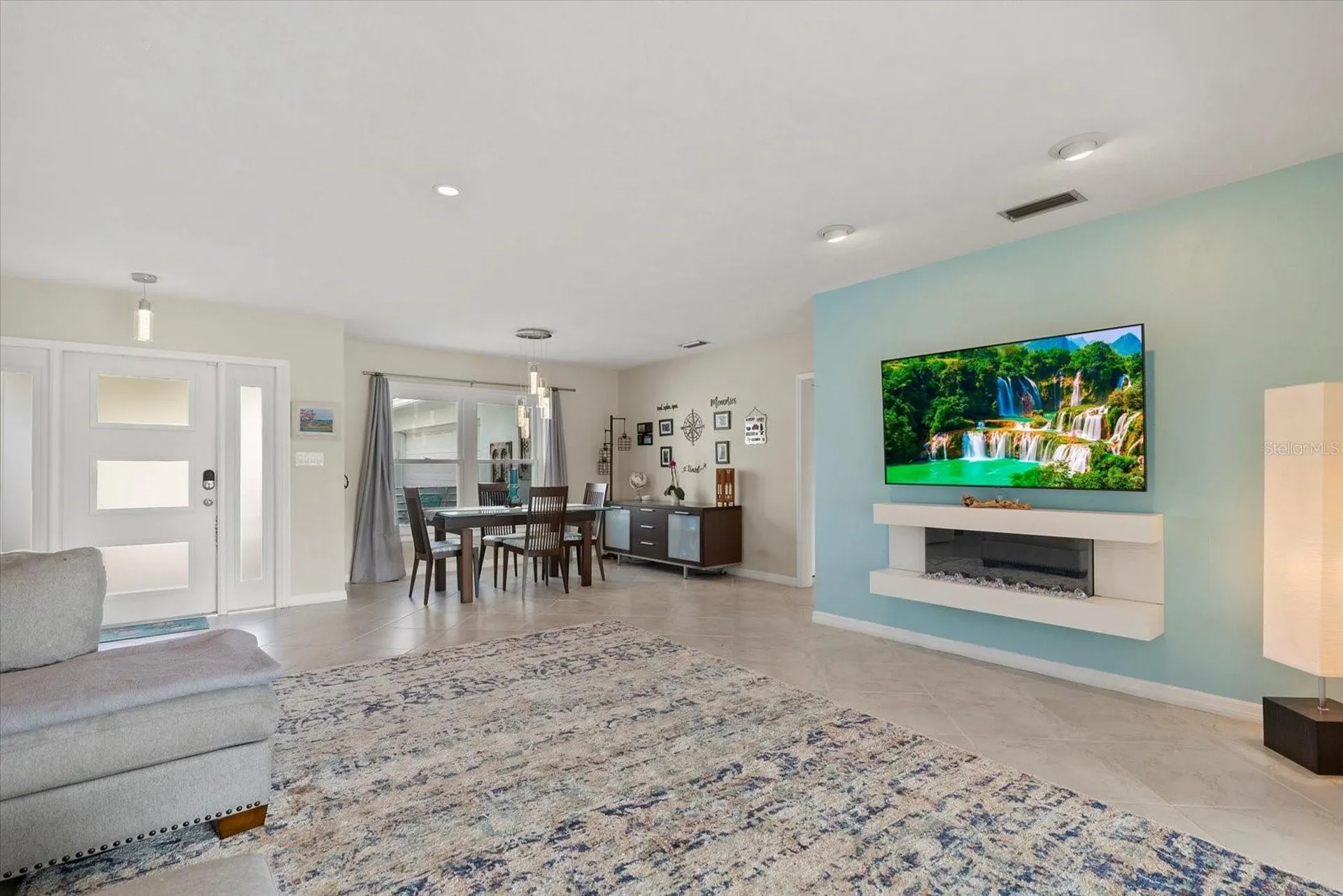 538 Magellan Drive Sarasota FL 34243