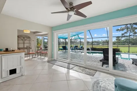 538 Magellan Drive Sarasota FL 34243