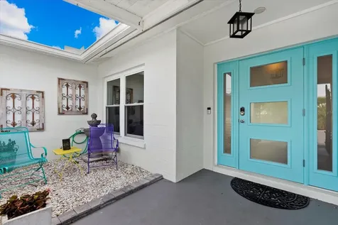 538 Magellan Drive Sarasota FL 34243