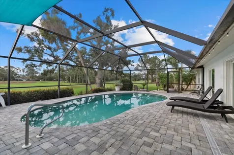 538 Magellan Drive Sarasota FL 34243