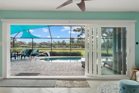 538 Magellan Drive Sarasota FL 34243