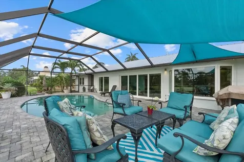 538 Magellan Drive Sarasota FL 34243