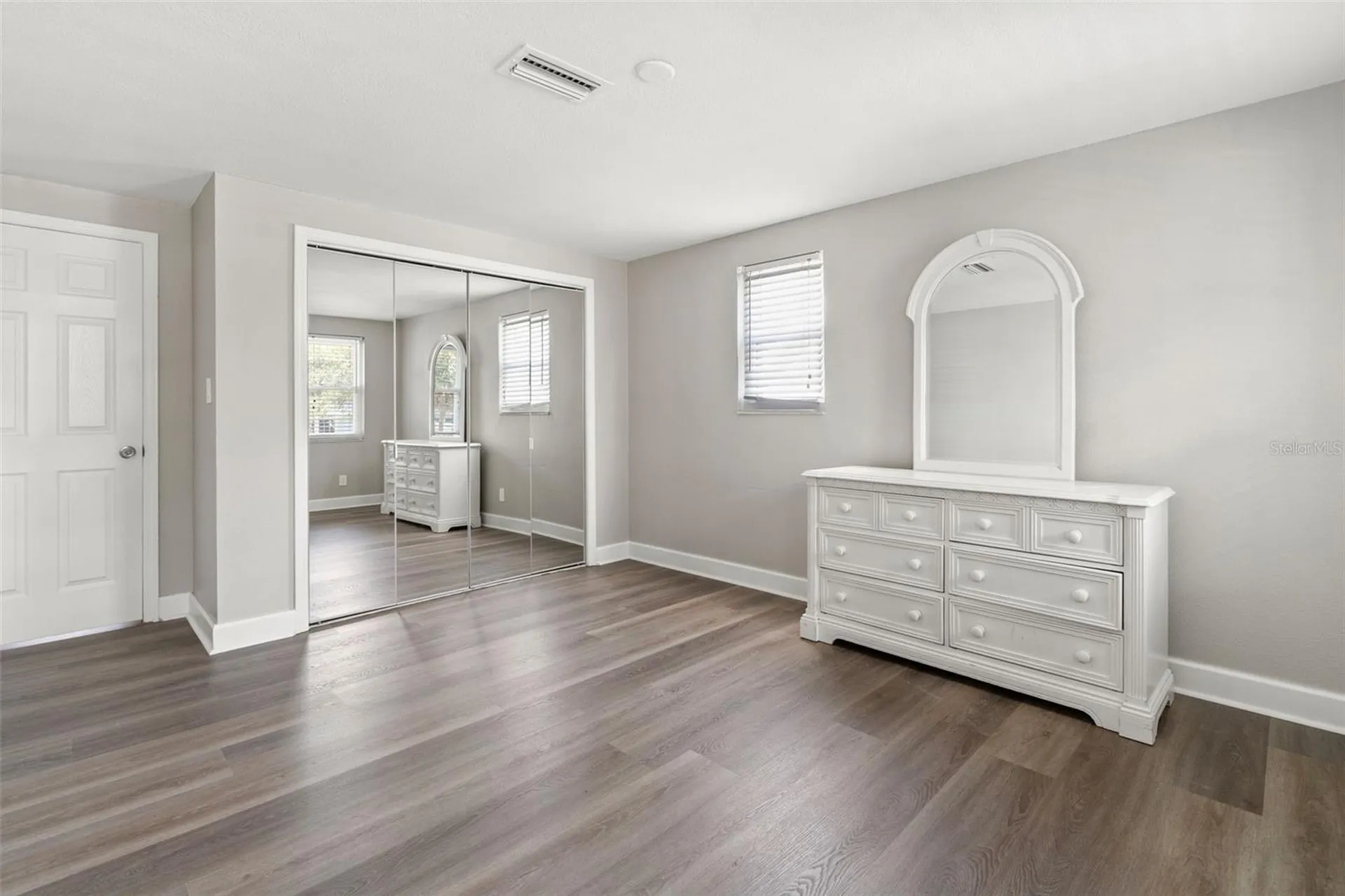 4806 W Juno Street Tampa FL 33629
