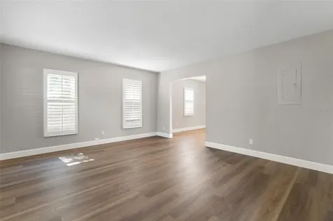 4806 W Juno Street Tampa FL 33629