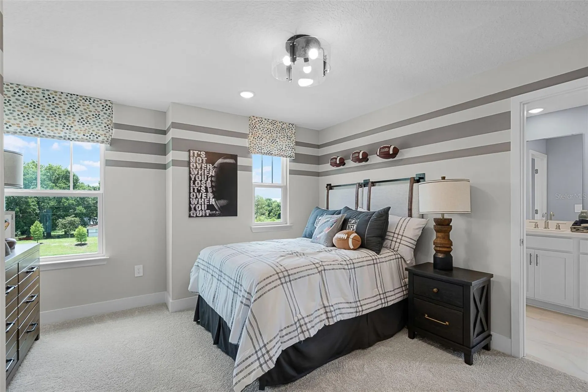 823 Emerald Grove Drive Apopka FL 32703