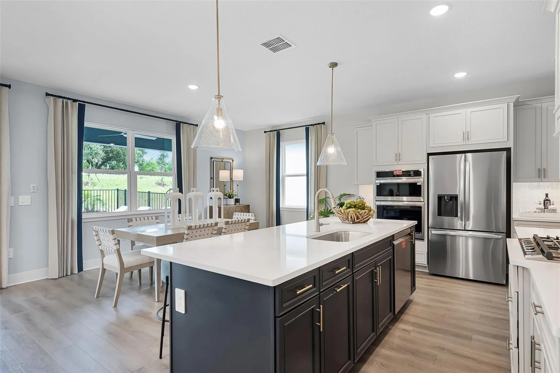 823 Emerald Grove Drive Apopka FL 32703