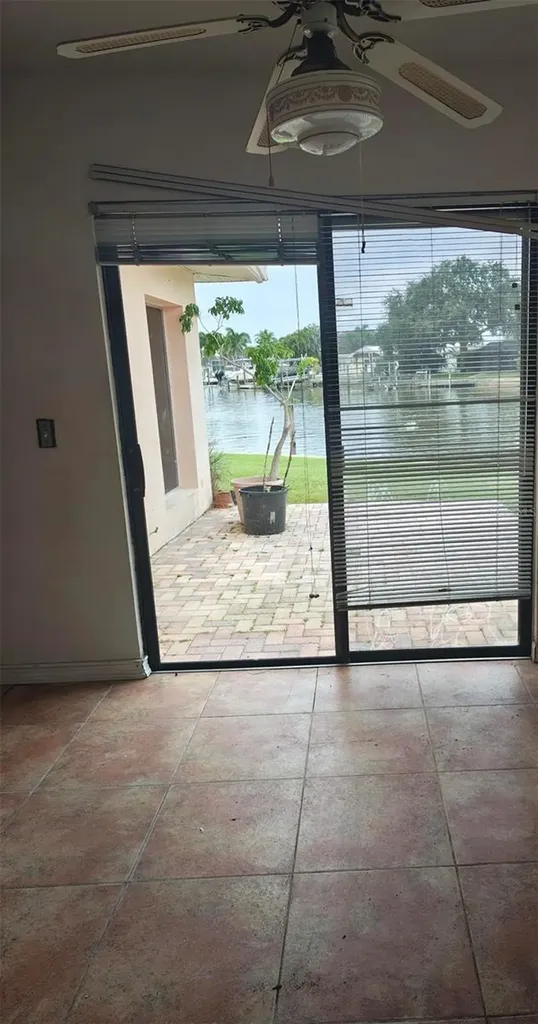 3995 South Circle Largo FL 33774