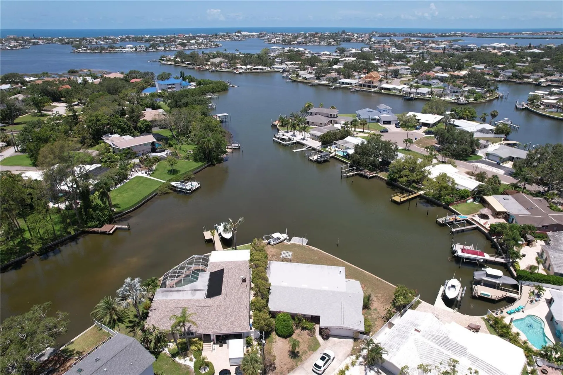 3995 South Circle Largo FL 33774