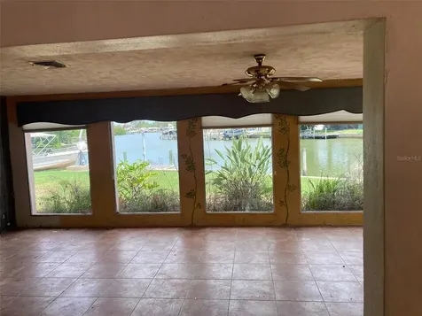 3995 South Circle Largo FL 33774