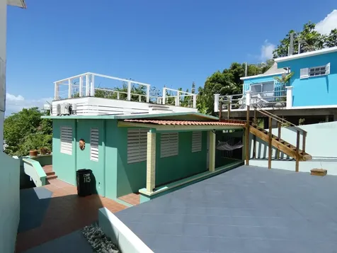 E115 Calle M-garcia Vieques PR 00765
