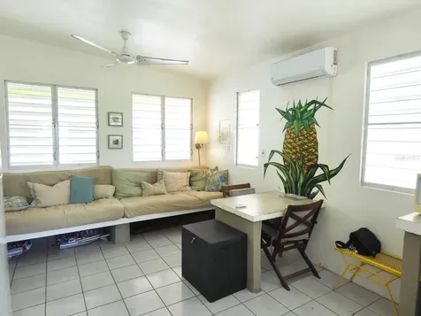 E115 Calle M-garcia Vieques PR 00765