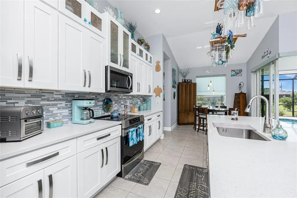 262 Rotonda Boulevard N Rotonda West FL 33947