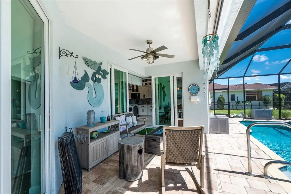 262 Rotonda Boulevard N Rotonda West FL 33947