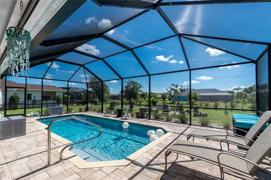 262 Rotonda Boulevard N Rotonda West FL 33947