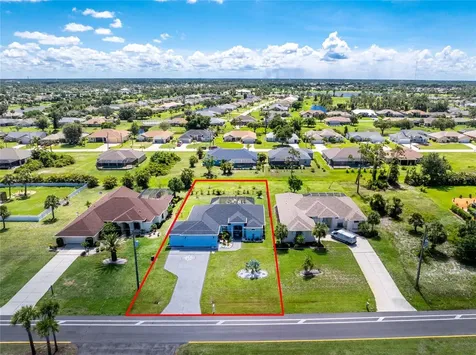 262 Rotonda Boulevard N Rotonda West FL 33947