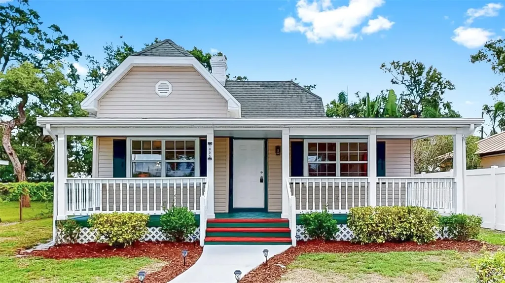 1005 45th Street W Bradenton FL 34209