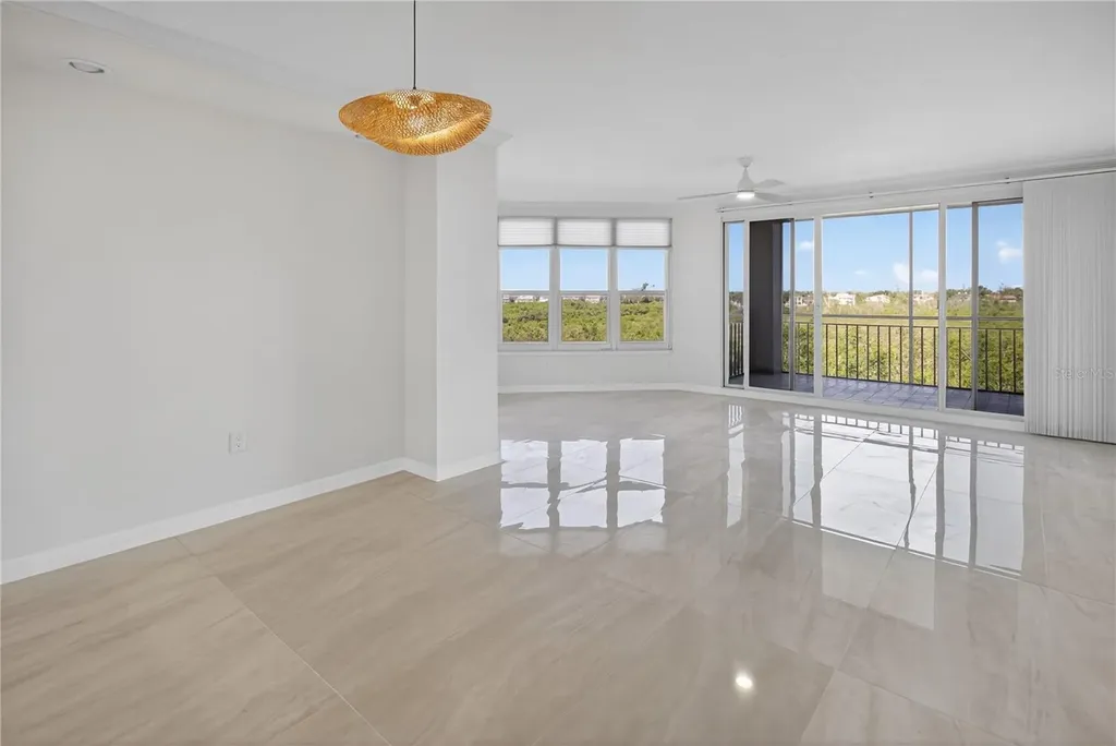 5430 Eagles Point Circle Sarasota FL 34231