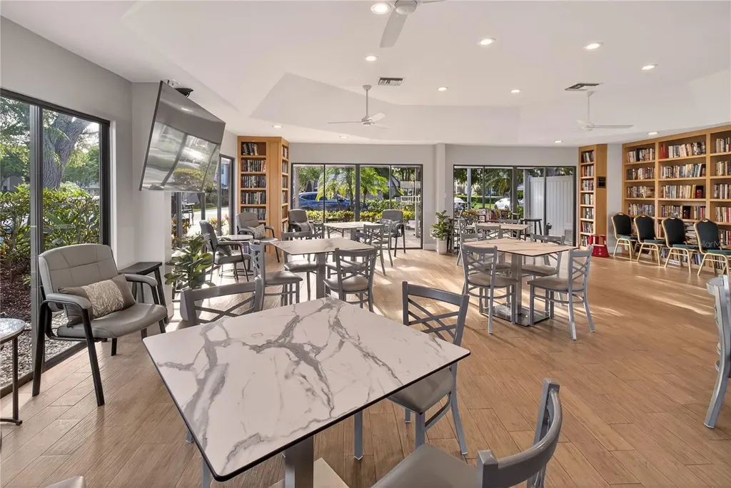5430 Eagles Point Circle Sarasota FL 34231