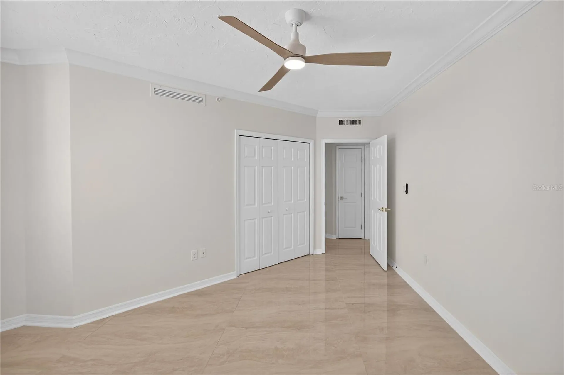 5430 Eagles Point Circle Sarasota FL 34231