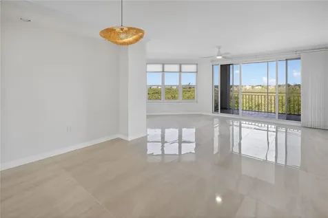 5430 Eagles Point Circle Sarasota FL 34231