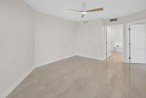 5430 Eagles Point Circle Sarasota FL 34231