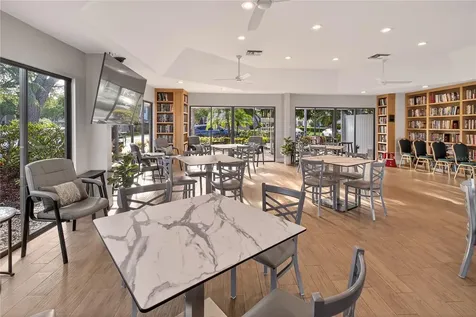 5430 Eagles Point Circle Sarasota FL 34231