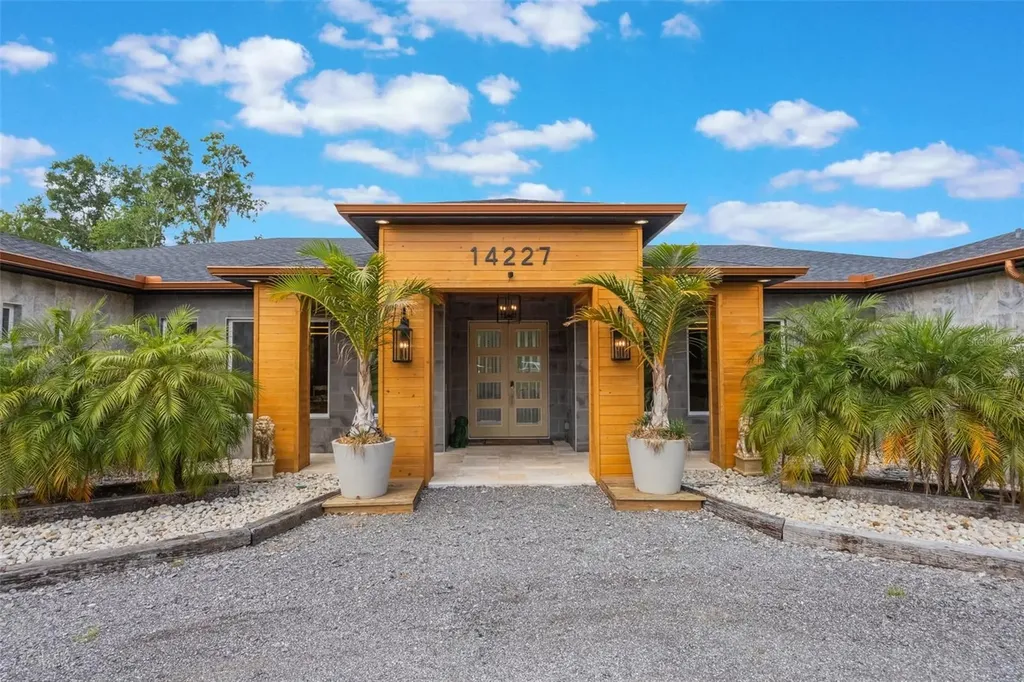 14227 County Road 455 Clermont FL 34711