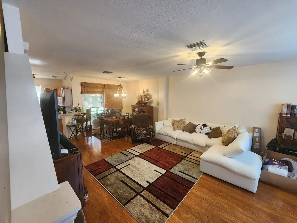 2247 Golden Oak Lane Valrico FL 33594