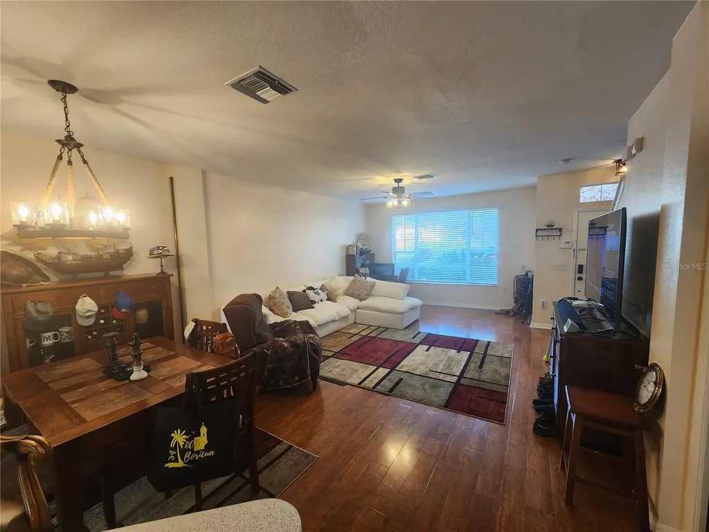 2247 Golden Oak Lane Valrico FL 33594