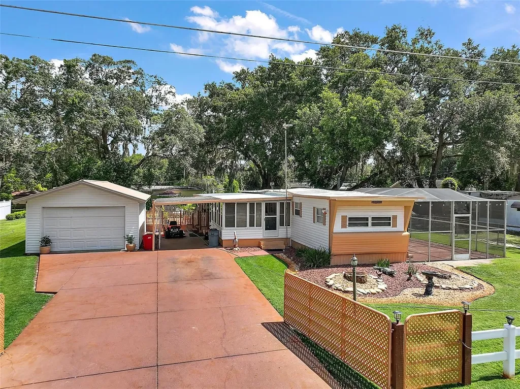 9935 SE 168th Place Summerfield FL 34491