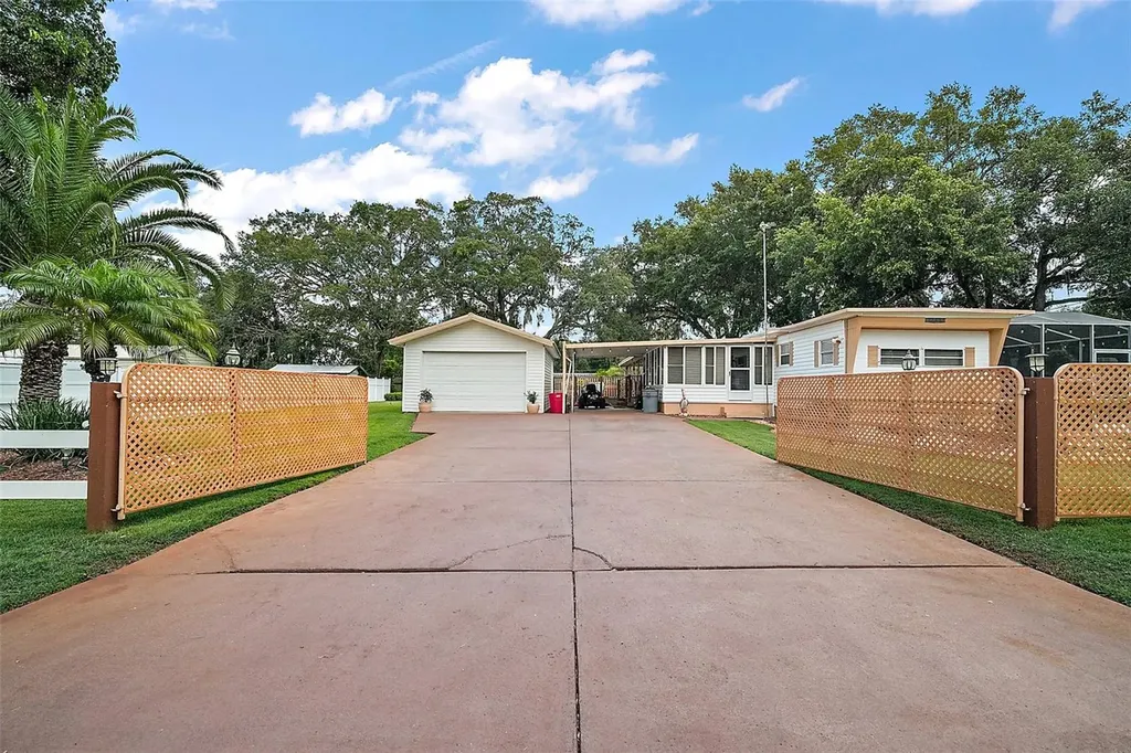 9935 SE 168th Place Summerfield FL 34491