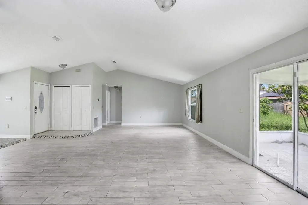 169 Birmingham Drive Kissimmee FL 34758