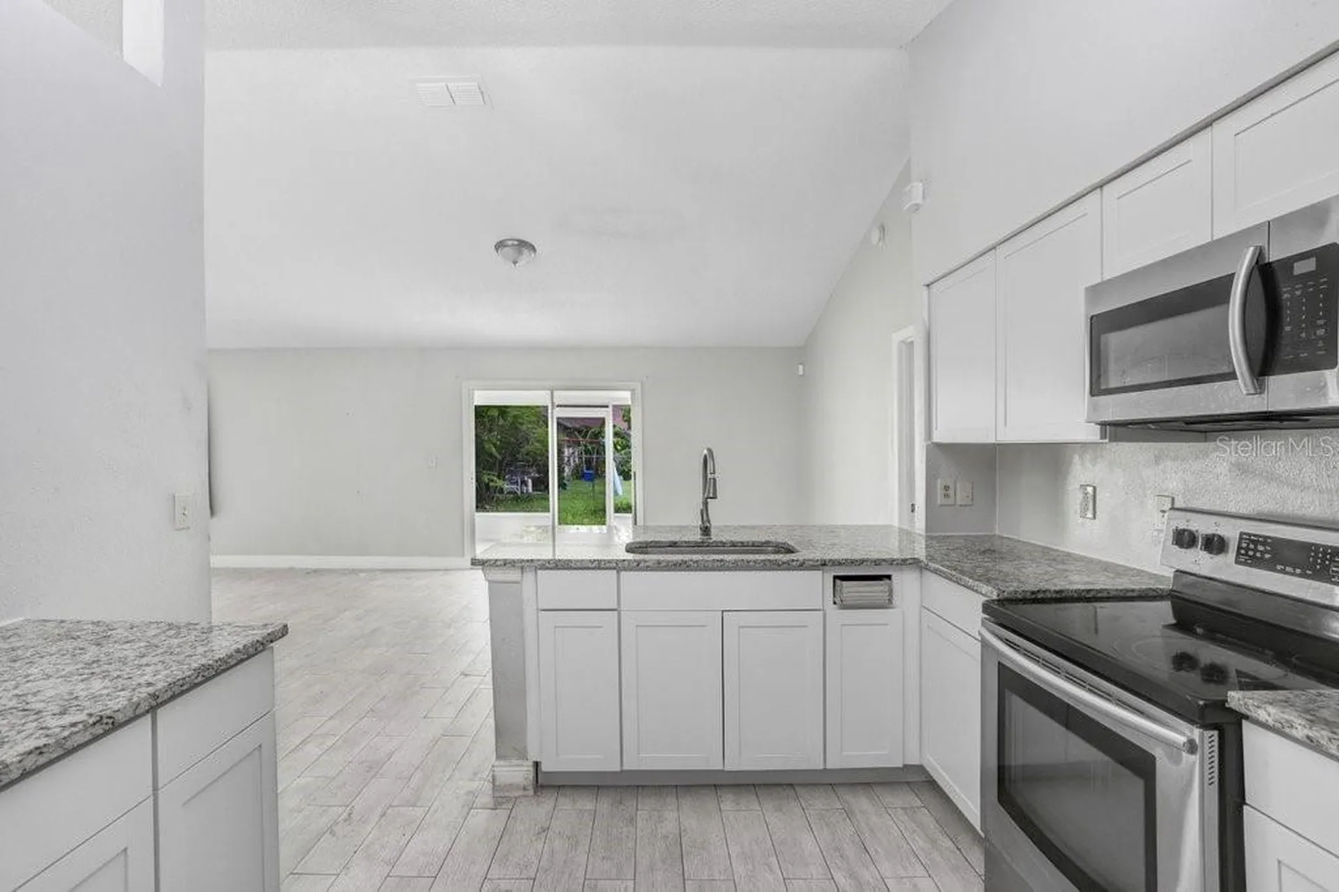 169 Birmingham Drive Kissimmee FL 34758