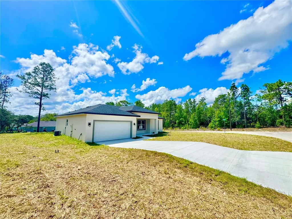 9835 N Essex Terrace Dunnellon FL 34433