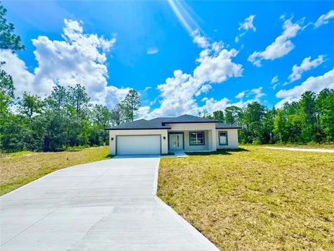 9835 N Essex Terrace Dunnellon FL 34433