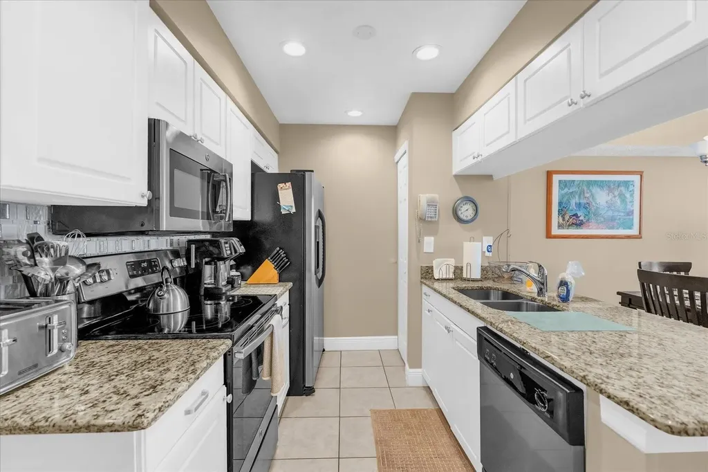 2737 N Poinciana Boulevard Kissimmee FL 34746