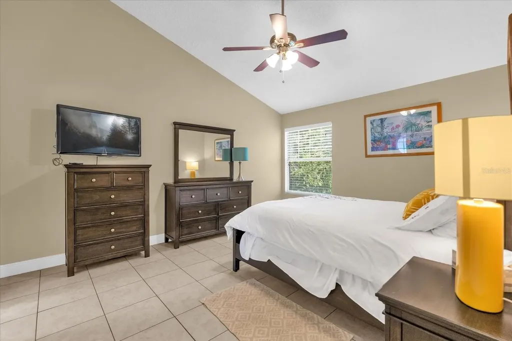 2737 N Poinciana Boulevard Kissimmee FL 34746