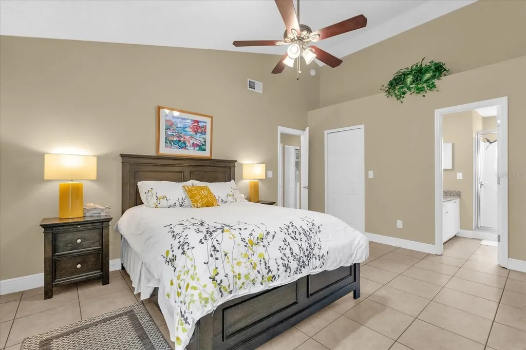 2737 N Poinciana Boulevard Kissimmee FL 34746
