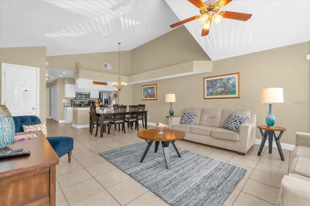 2737 N Poinciana Boulevard Kissimmee FL 34746