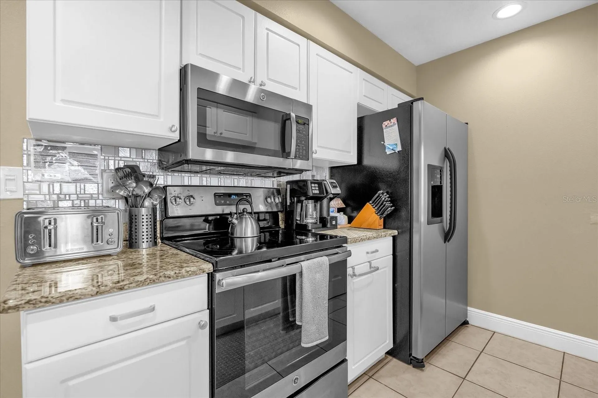 2737 N Poinciana Boulevard Kissimmee FL 34746